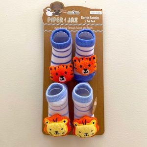 New! 2 Pair Rattle Booties.